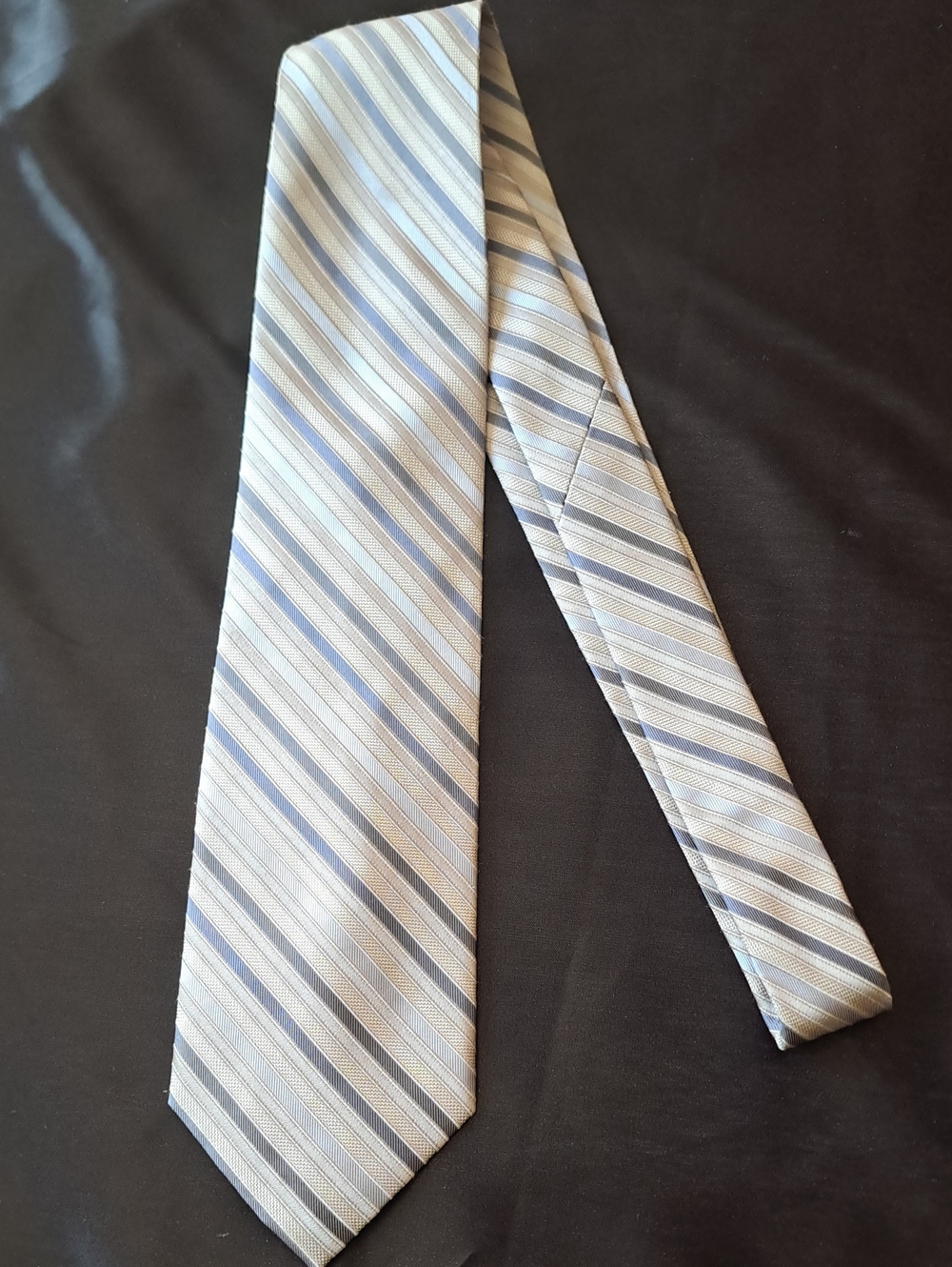 Calvin Klein Men's Light Blue and Silver Striped Tie 100% Silk